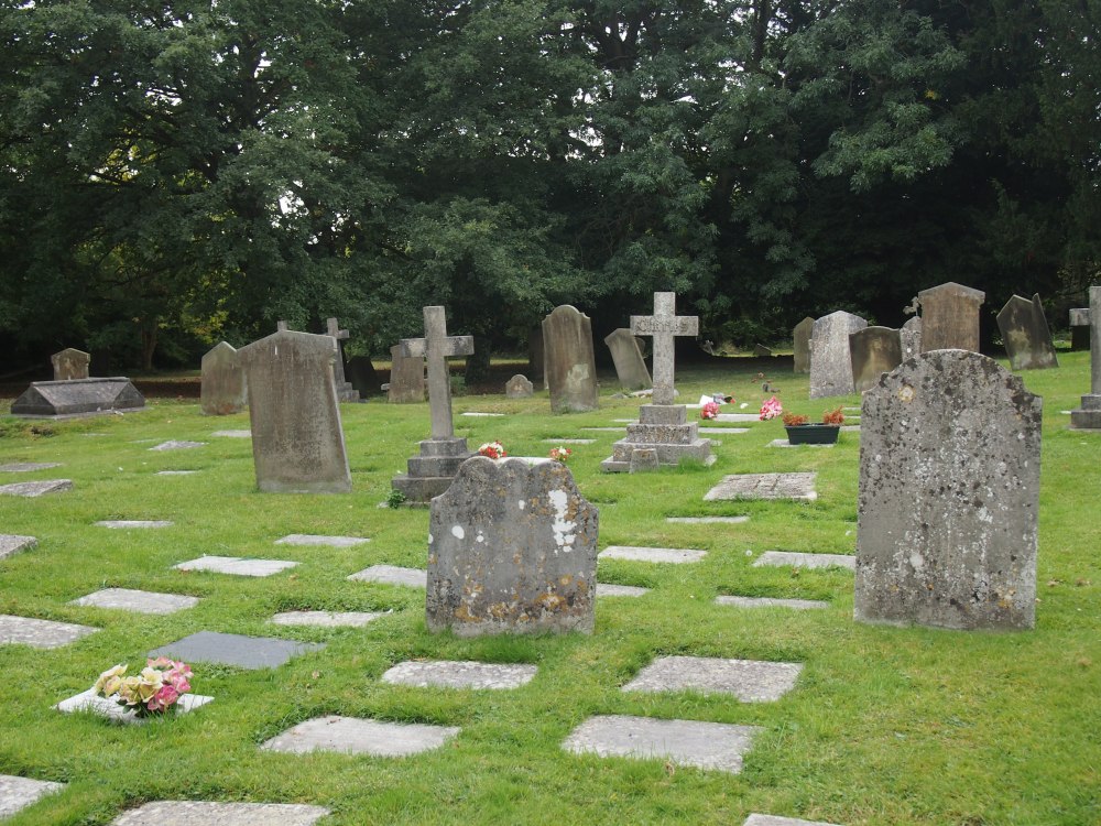 Modern cremation burials amongst 18th Century headstones